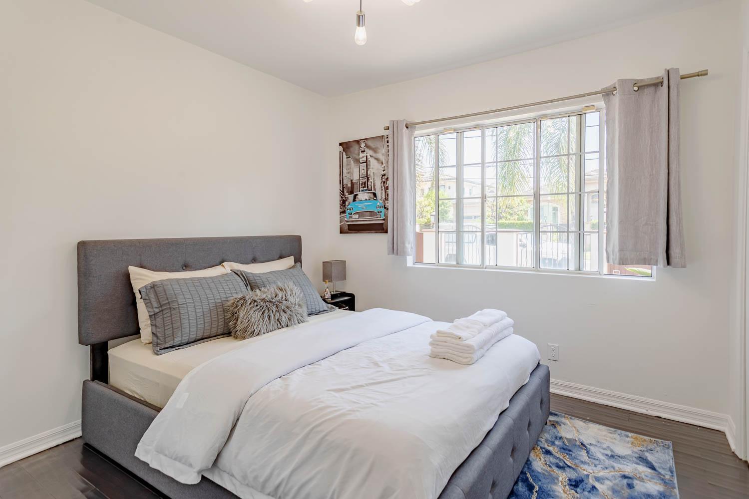 Casa de férias Cozy With Pool And Jacuzzi Minutes From Universal Los Angeles